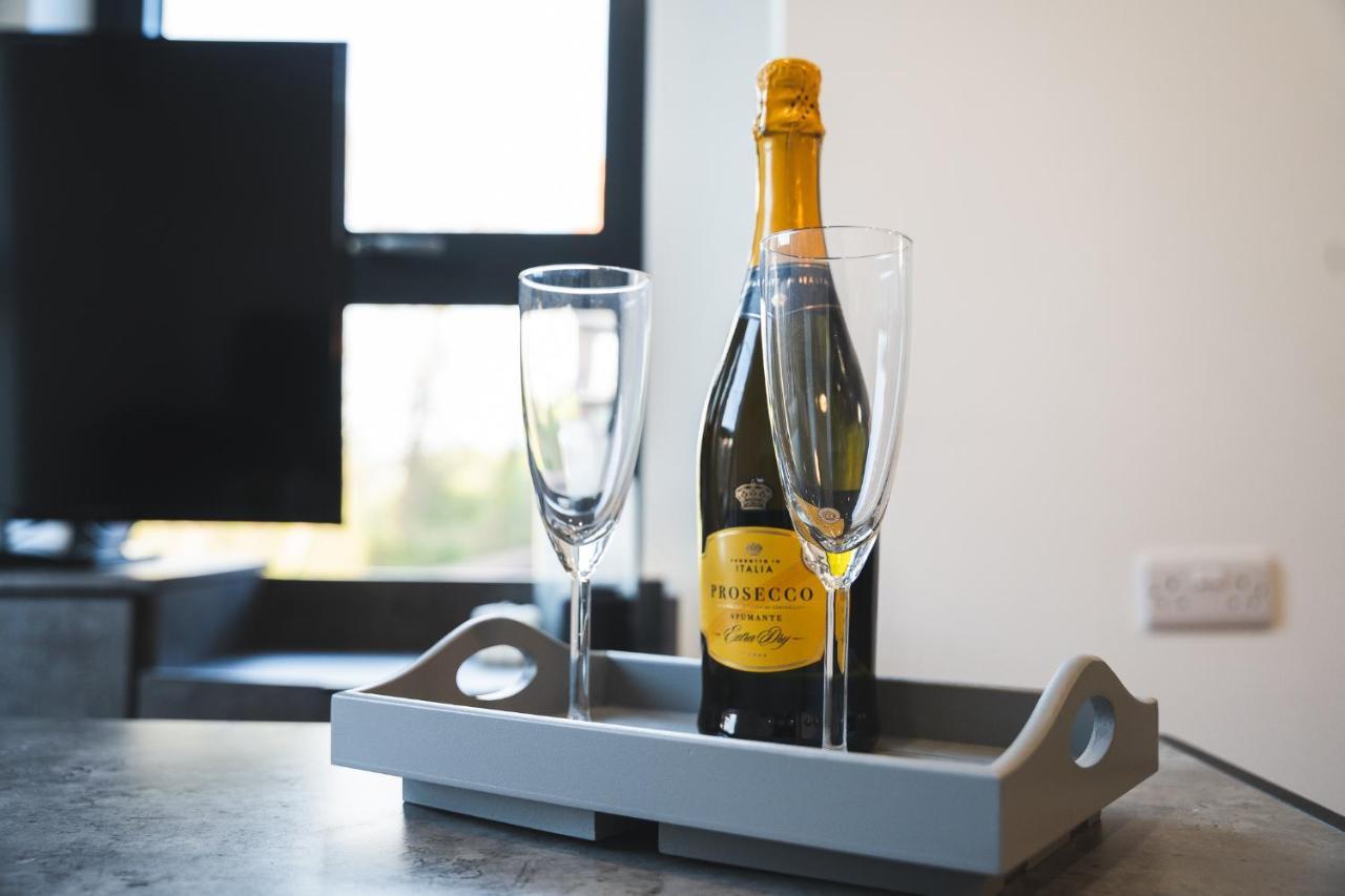 Modern 2-Beds - City Centre - Free Wi-Fi - New - Sheffield Ngoại thất bức ảnh